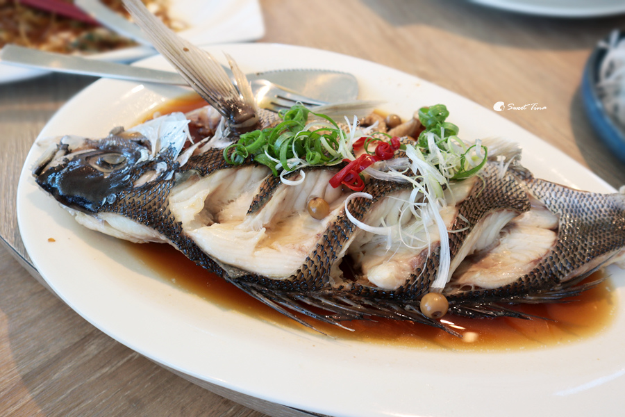 台東美食 | 旗遇海味 – 成功新港漁港餐廳 / 精緻海鮮料理 / 用餐還能浪漫看海