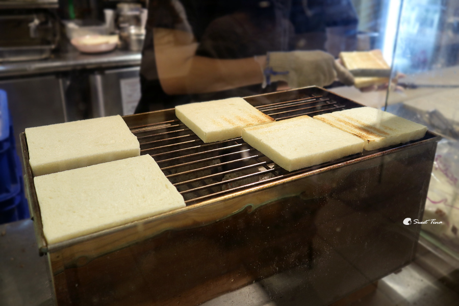 【已歇業】亨記·碳烤吐司 – 台灣第一家麻辣醬碳烤土司 / 手作醬料及肉排 / 中和早午餐 / 近景安站